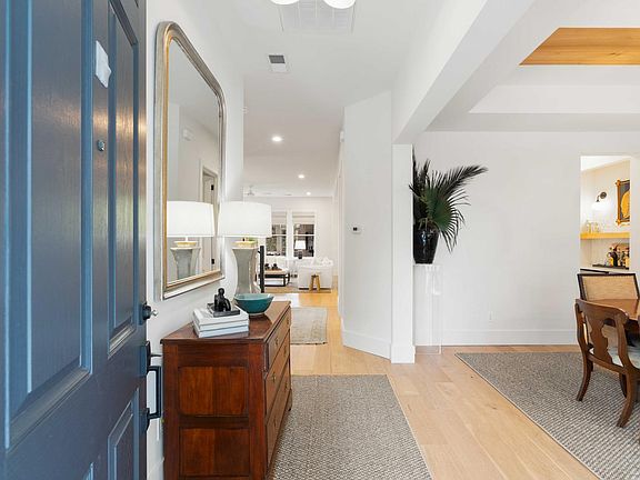 5th image of 1549 Willtown St