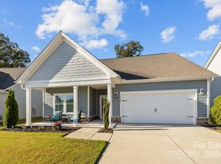 4604 Grove Manor Dr, Waxhaw, NC 28173