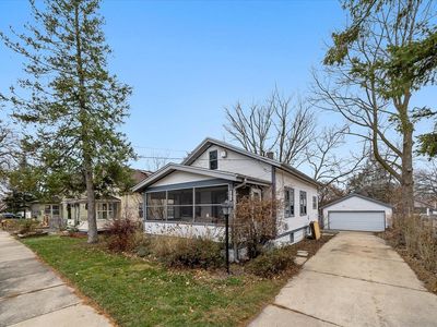 1013 S 4th St, Aurora, IL, 60505
