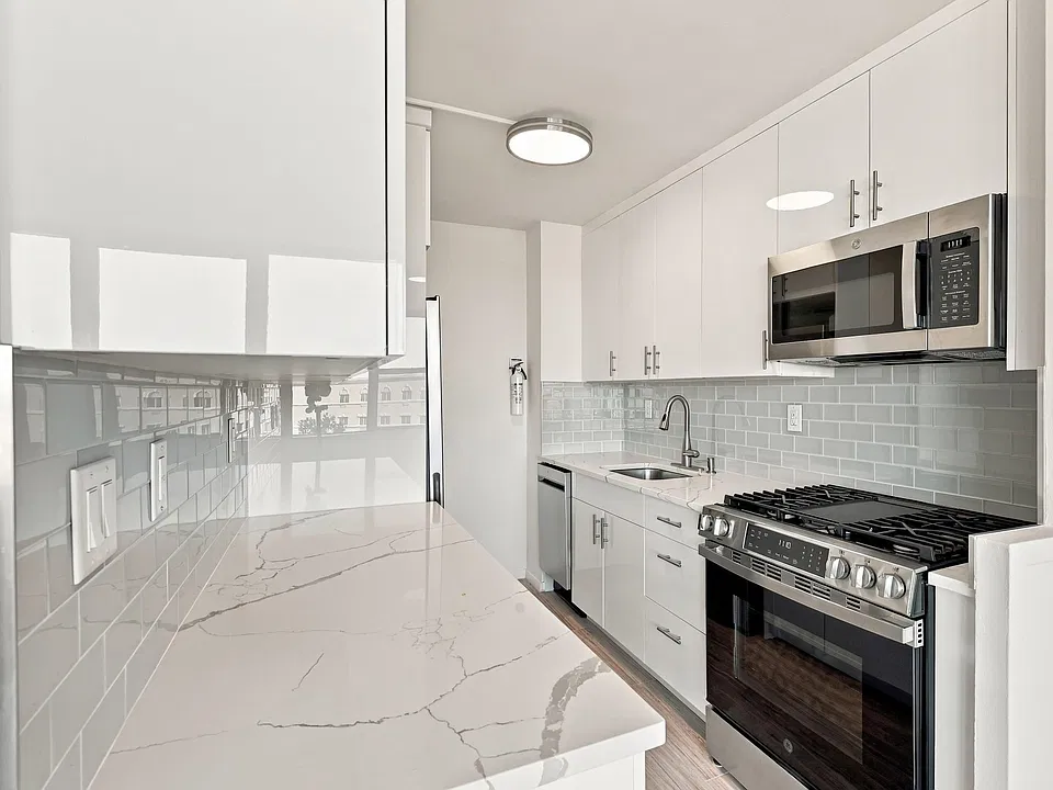 500 Central Ave #714