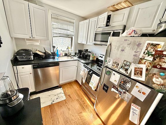 2nd image of 9 Boston St #3