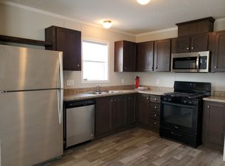 38108 Johannes Dr, Clinton Township, MI