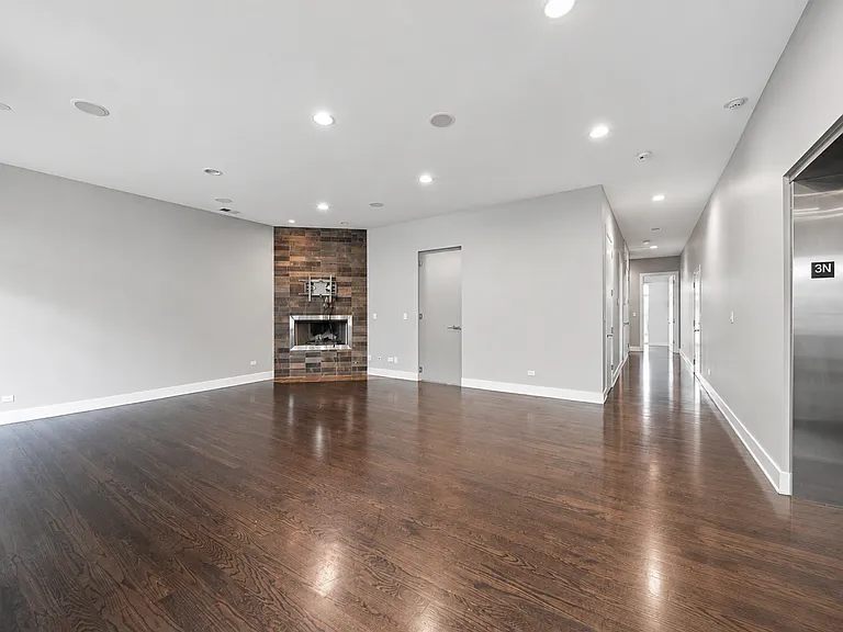 815 N Ashland Ave #3N — Photo 7