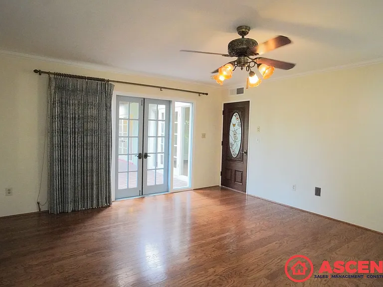 7932 Stine Rd — Photo 17