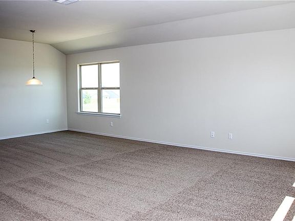 5th image of 241 Wild Sage Ln
