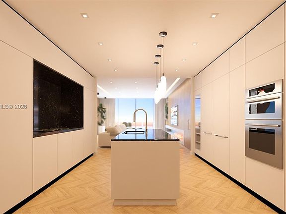 4th image of 300 Biscayne Boulevard Way #1704