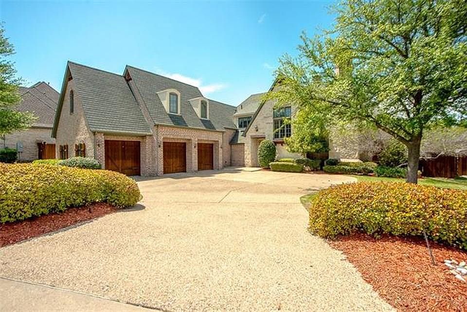 1st image of 1103 Navarro Dr