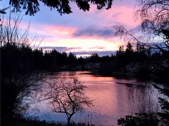 3rd image of 256 Loch Ln