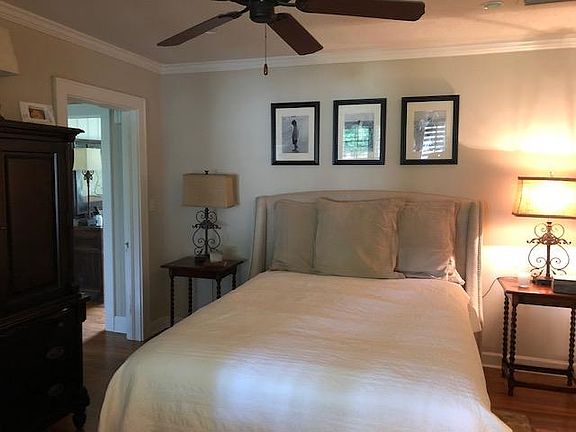 5th image of 111 S Roberta Ave