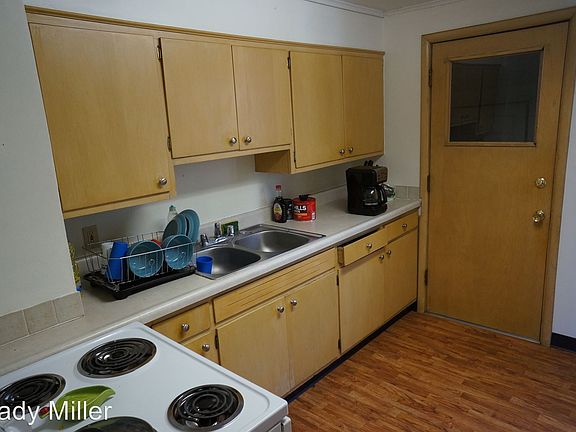 4th image of 1213 W 1st St #6025217