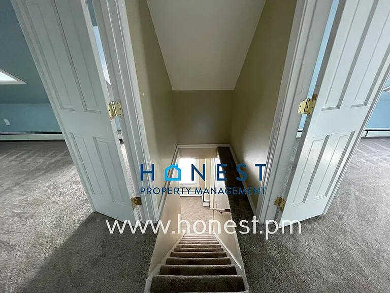 12 Hunt St #1 — Photo 30