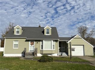 2047 Montclair St NE, Warren, OH 44483