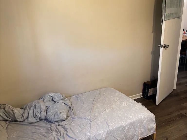 1384 Brown St — Photo 9