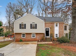 3891 Valpariso Cir, Decatur, GA 30034