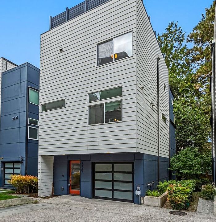 1st image of 7325 Bainbridge Pl SW