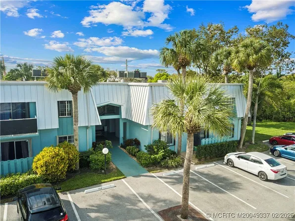 950 S Kanner Hwy APT E3, Stuart, FL 34994