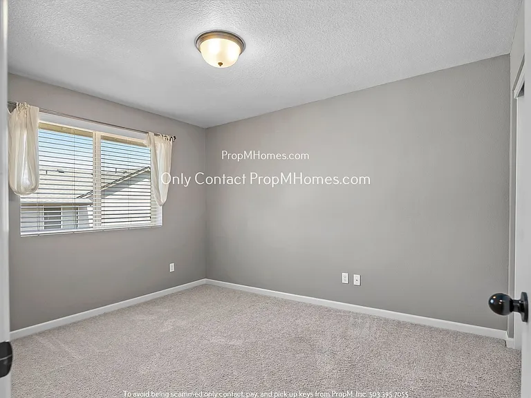 10365 SW Lisbon St — Photo 18