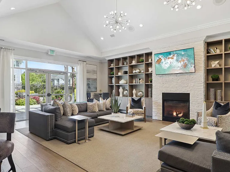 Avanti Luxury Apartments — Photo 11