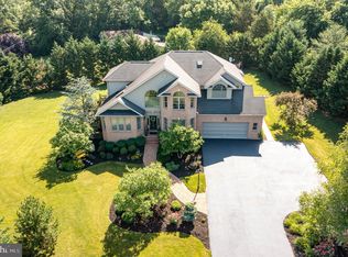 18 Pleasanton Dr, East Berlin, PA 17316