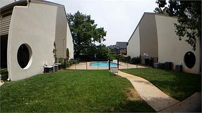 2nd image of 11120 N Stratford Dr #223