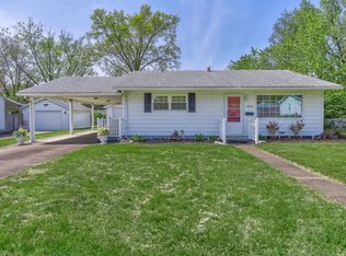 4124 Stratford Rd, Evansville, IN 47710