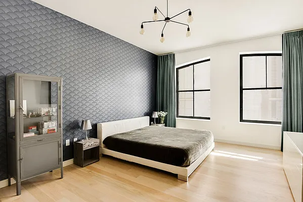 Sold by Compass | media 10