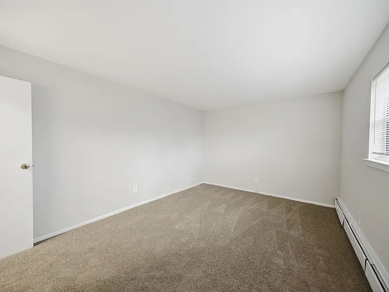 1 Dahnerts Park Ln #6 — Photo 5
