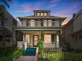 2204 E Webster Pl, Milwaukee, WI 53211