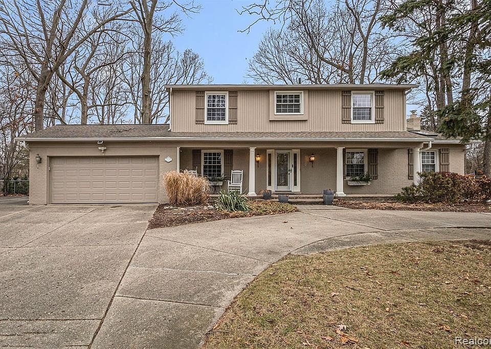 4238 Hardwoods Dr, West Bloomfield, MI 48323 Zillow