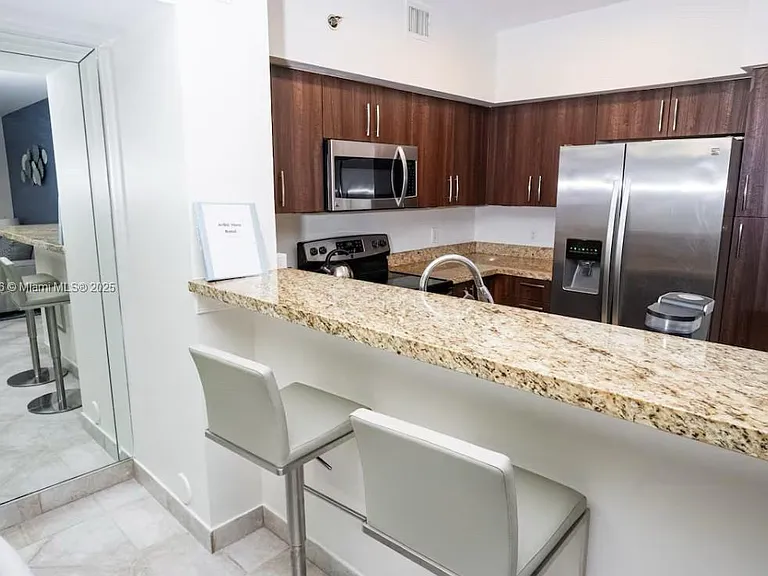 19801 E Country Club Dr #4103 — Photo 9
