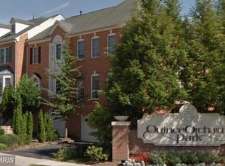 106 Winter Walk Dr, Gaithersburg, MD 20878