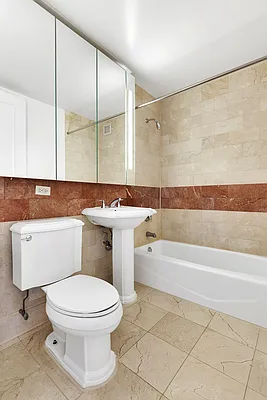 Rented by Cooper & Cooper Real Estate | media 19