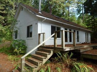 348 Stumptown Rd, Trinidad, CA 95570