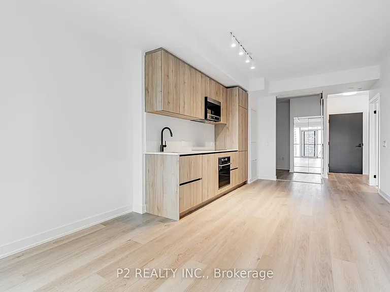 117 R Broadway Ave N #1507 — Photo 23