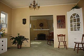 3rd image of 1514 Central Ave