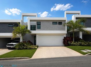 75 Ganges, Bayamon, PR 00959