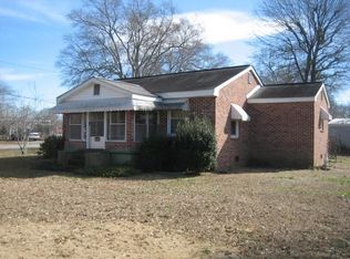 107 Tribble St, Honea Path, SC 29654