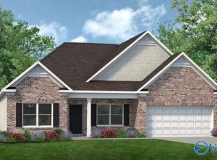 233 School House Dr, Decatur, AL 35603