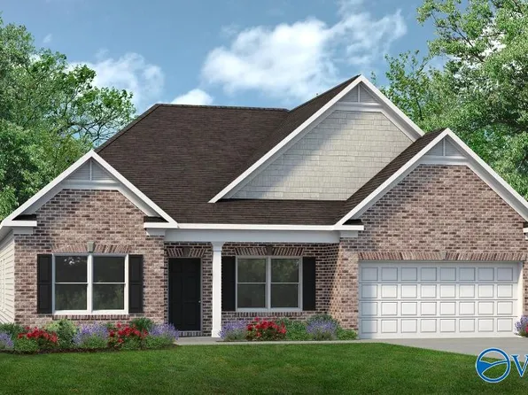 233 School House Dr, Decatur, AL 35603