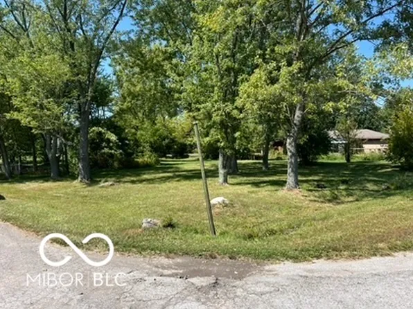 2702 W 78th St, Indianapolis, IN 46268