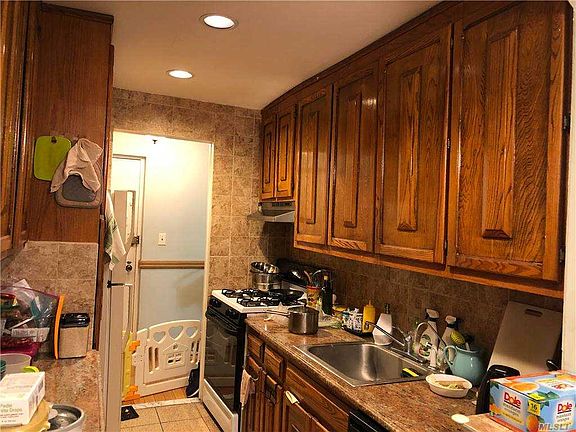 5th image of 140-55 34th Ave #6L