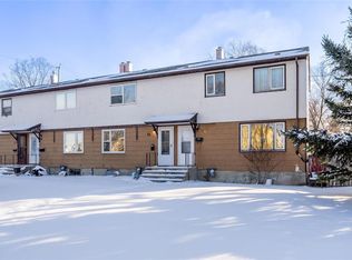 56 Beaumont Bay #56, Winnipeg, MB R3T 0N1