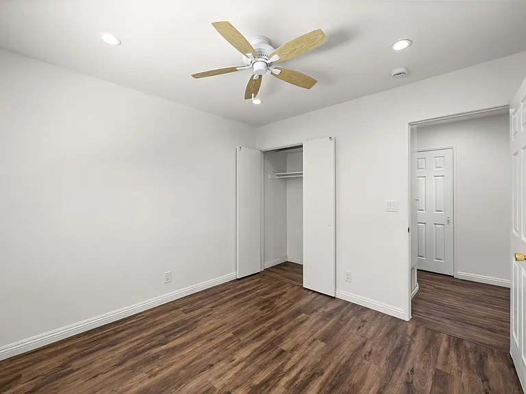 5892 Oak Meadow Dr — Photo 26