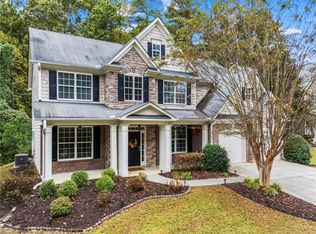 825 Flagstone Way, Acworth, GA 30101