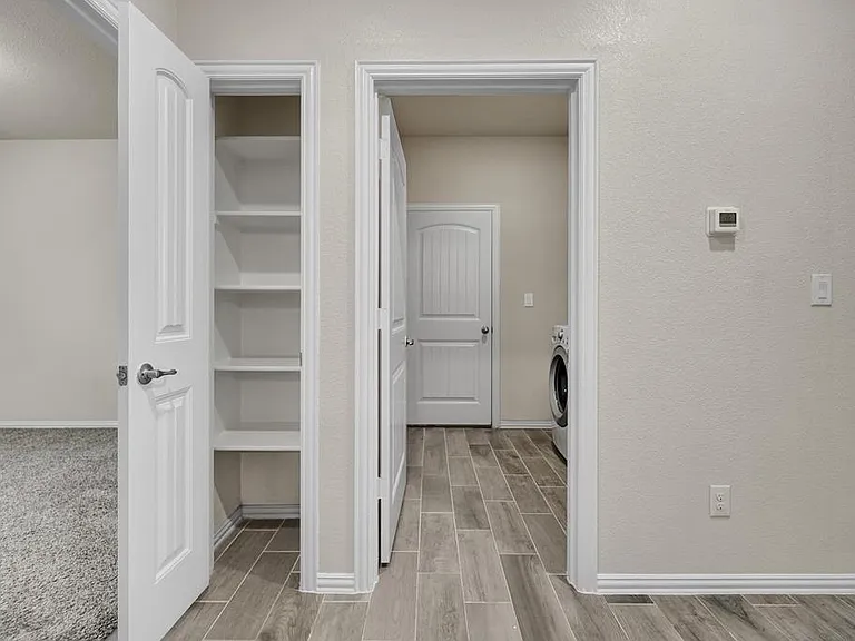 6711 Hall Of Fame Blvd — Photo 26