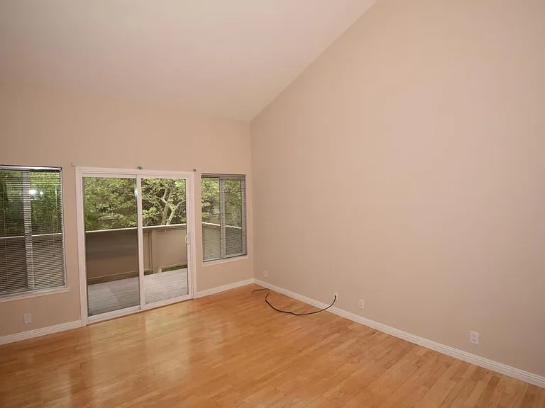 4773 Pine Forest Ln — Photo 4