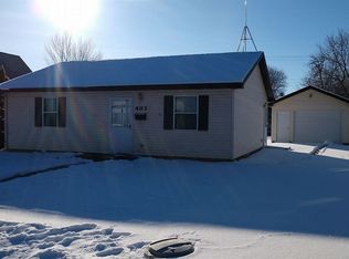 403 W Main St, Mount Morris, IL 61054