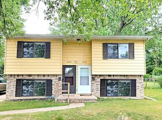 4733 S Pennsylvania Ave, Lansing, MI 48910
