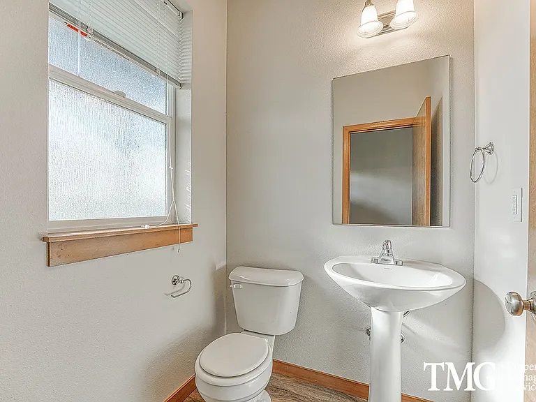 3251 Lewis Ln — Photo 17