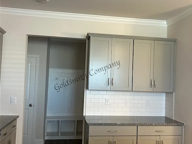 517 Yellow Fox Rd — Photo 4